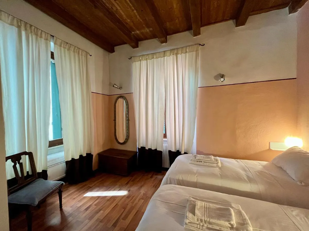 Santanastasia Apartment 0*, Verona Italy