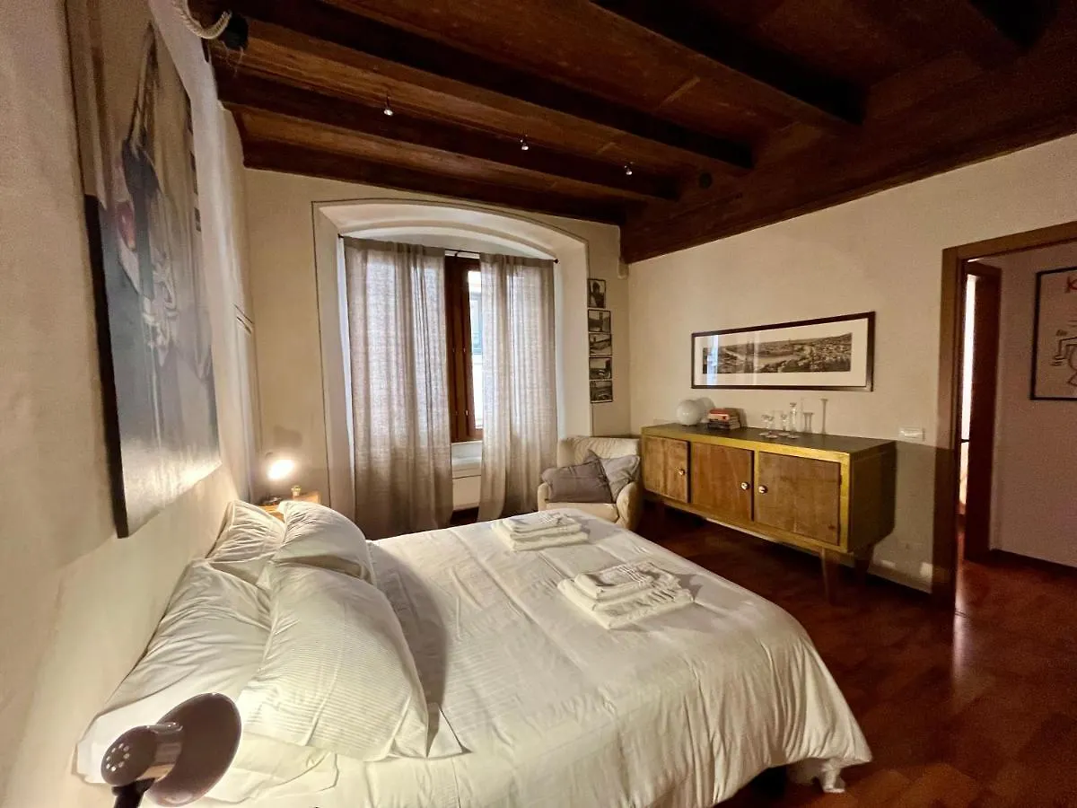 Santanastasia Apartment